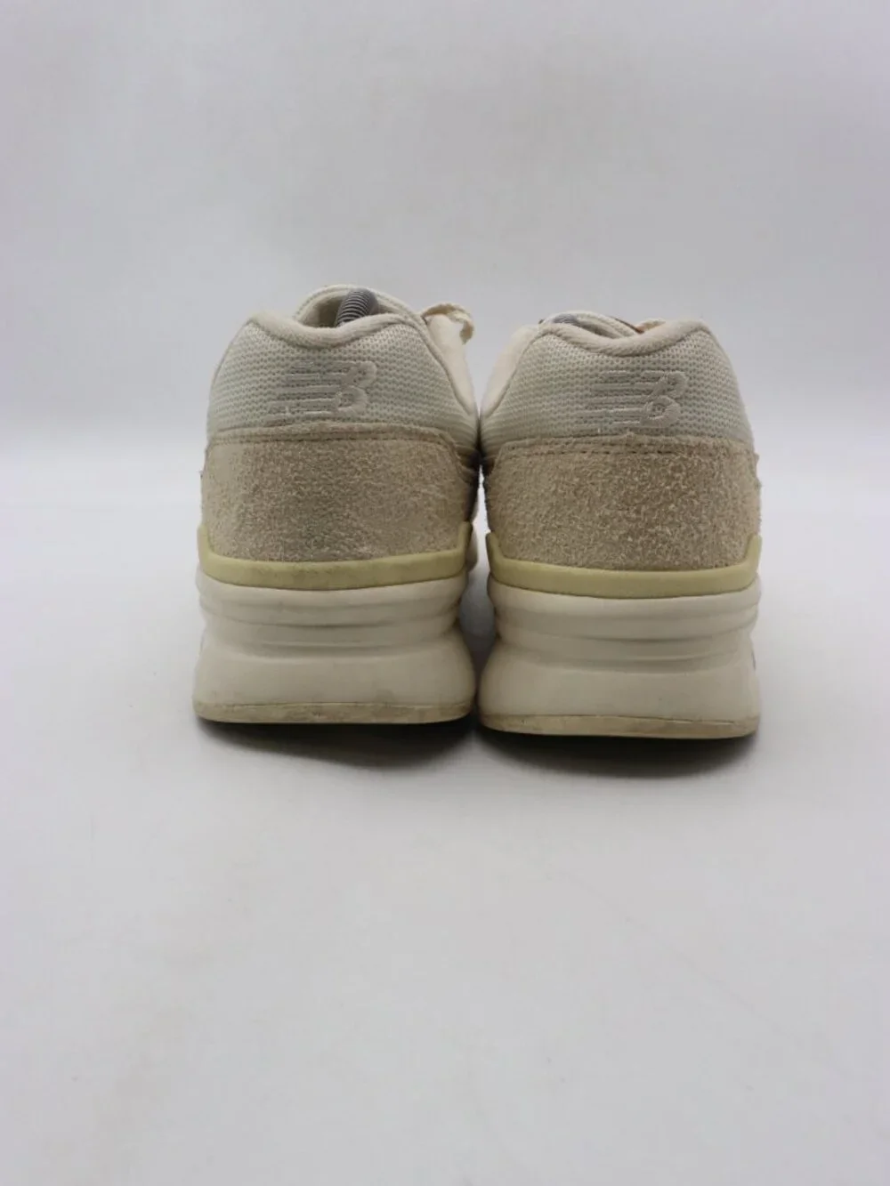 New Balance 997H Shoes Men's 10.5 D Beige Suede Casual Athletic Sneaker CM997HOB